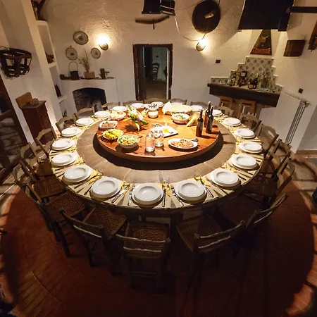 مزرعة للإقامة Casa Migliaca *