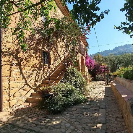 Casa Migliaca Фермерский дом Pettineo